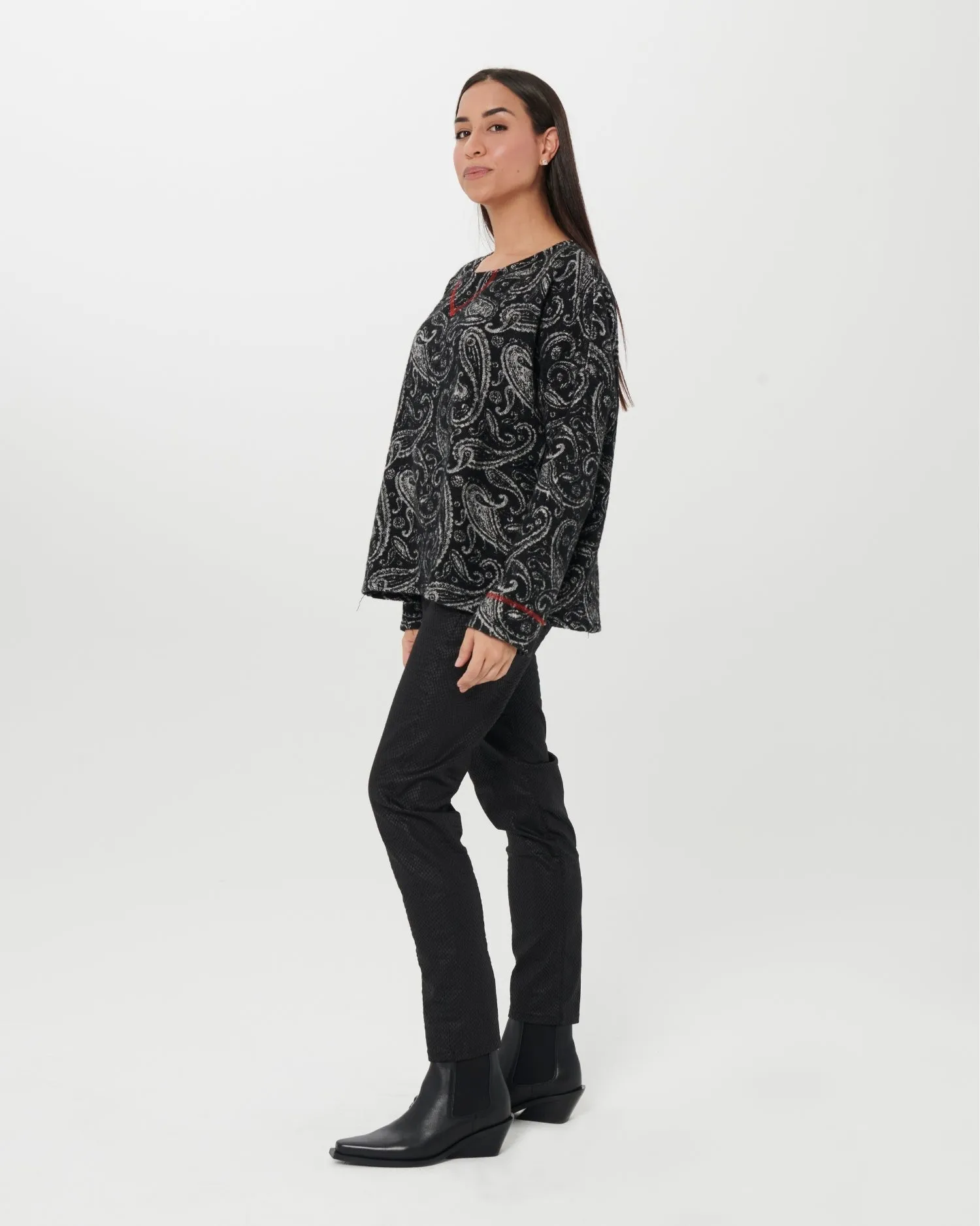 Chiara Cocol Spillo Sweater, Black/Ice