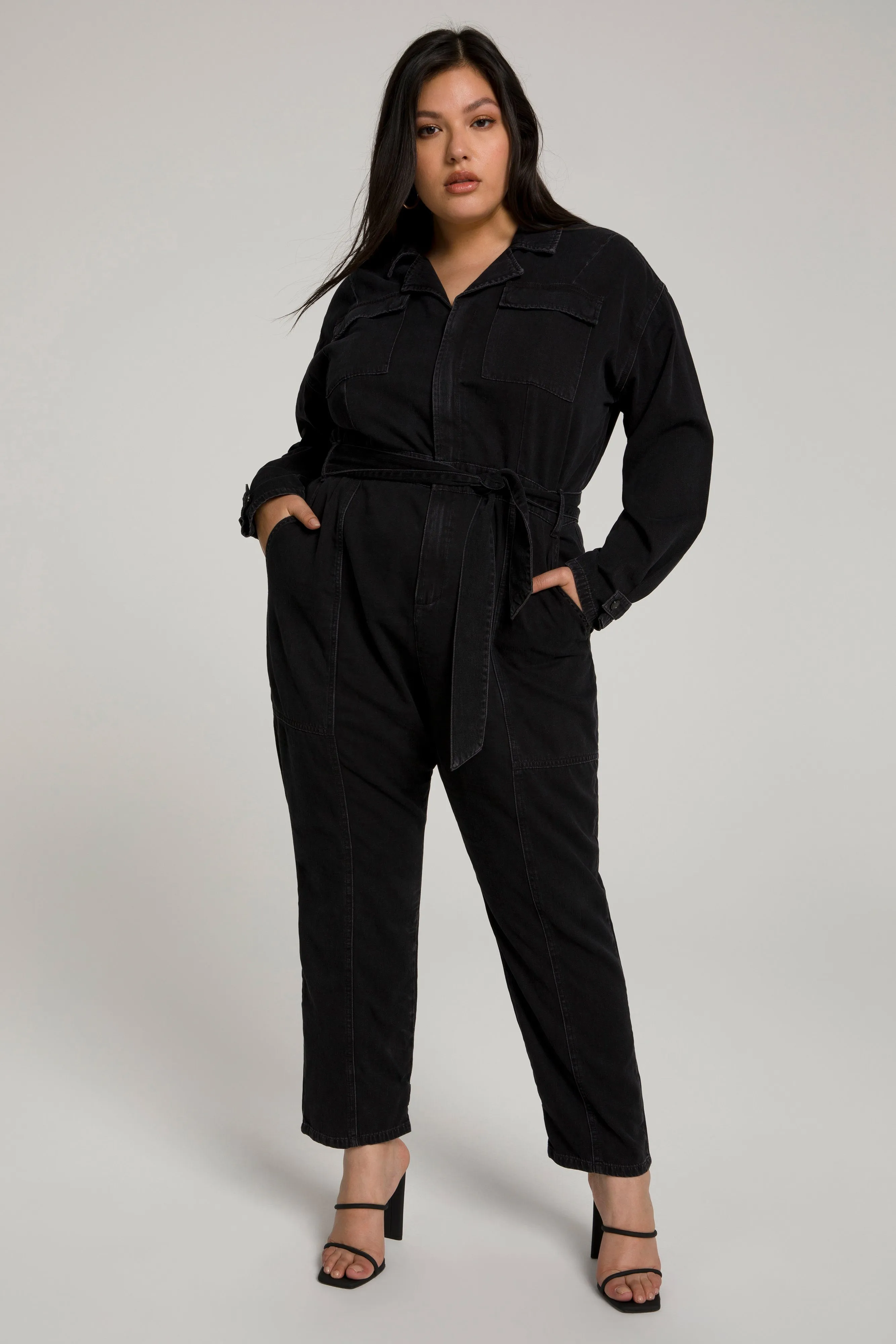 HOURGLASS JUMPSUIT | BLACK105