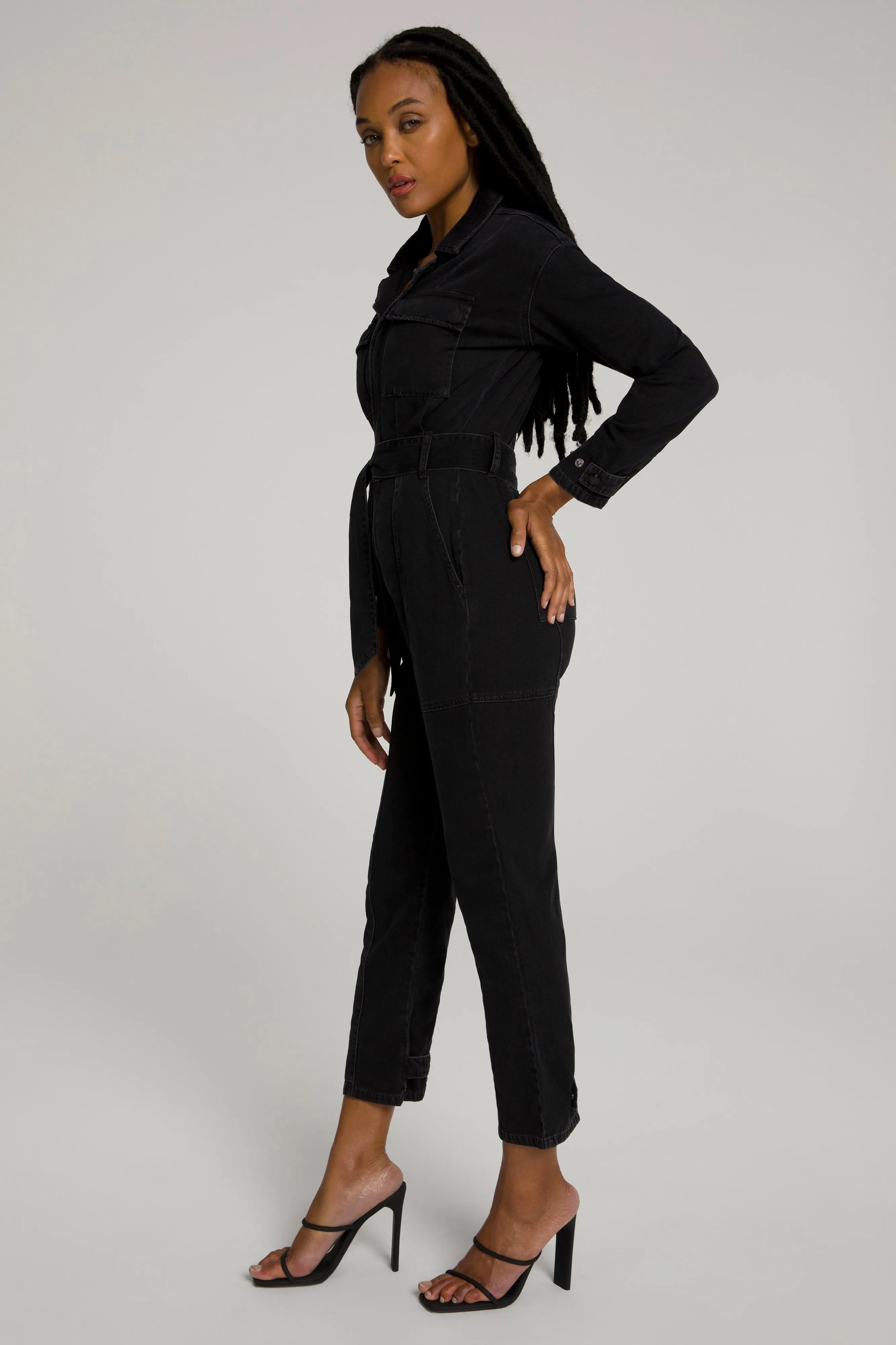 HOURGLASS JUMPSUIT | BLACK105