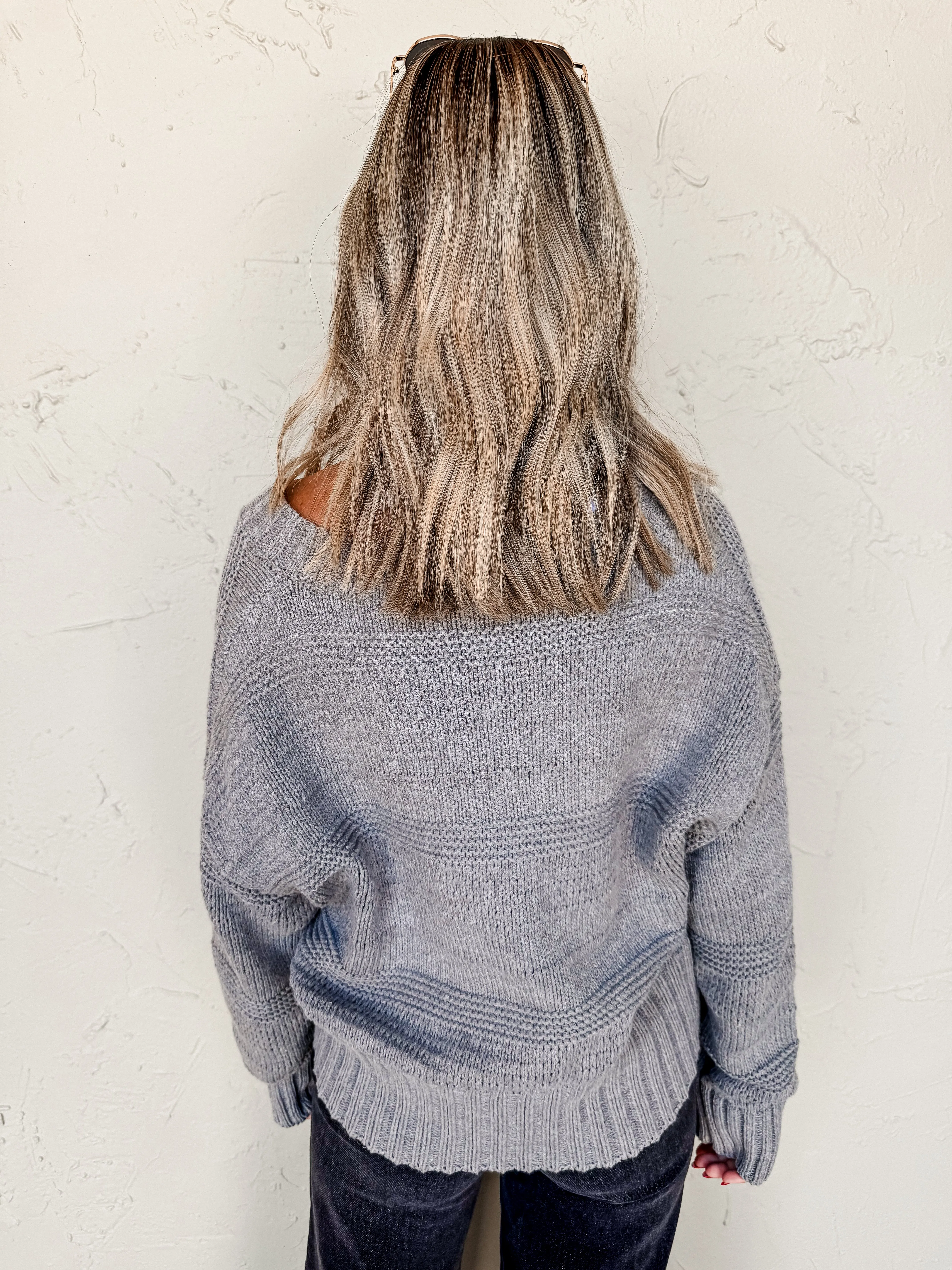 Simple Mood V Neck Sweater-Heather Grey